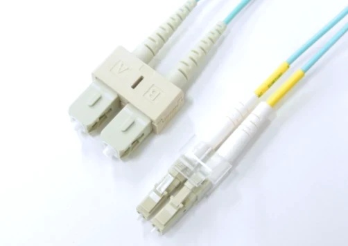 OM4 光ファイバーケーブル DLC/DSC マルチモード 50/125μm 7m