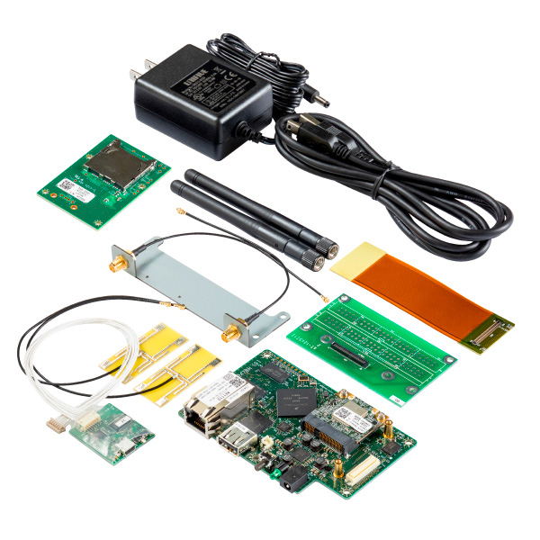 CPUボード Armadillo-X1 開発セット（メモリ1GB・ストレージ4GB・WLANコンボ搭載ax）