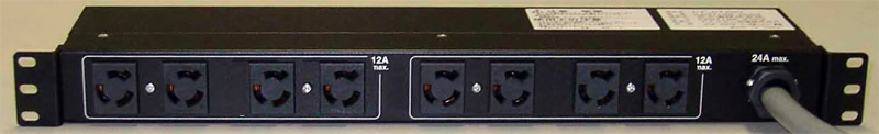 コンセントボックス(200V/NEMA L6-15R×8/1U)