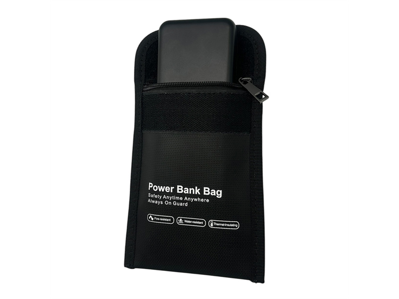 難燃・撥水・断熱モバイルバッテリー用燃えにくいケース ブラック