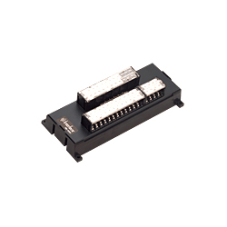 垂直50ピン圧着式ネジ変換端子台