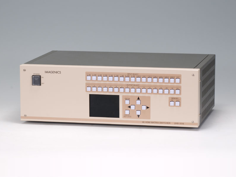 4K HDMI対応4入力8出力マトリックススイッチャー