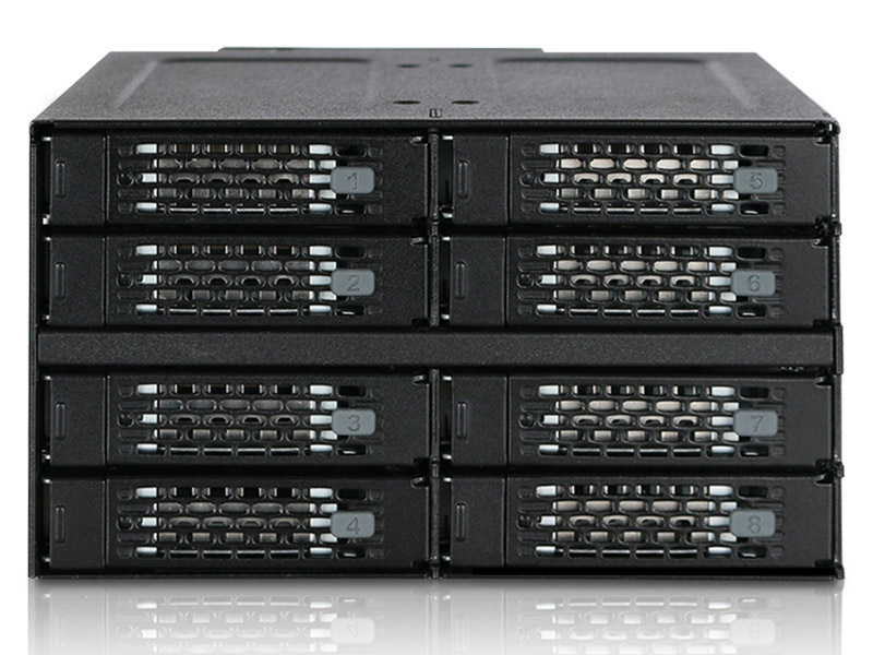 ICY DOCK 8x 2.5インチ SSD/HDD搭載用リムーバブルケース　2x5.25インチベイサイズ