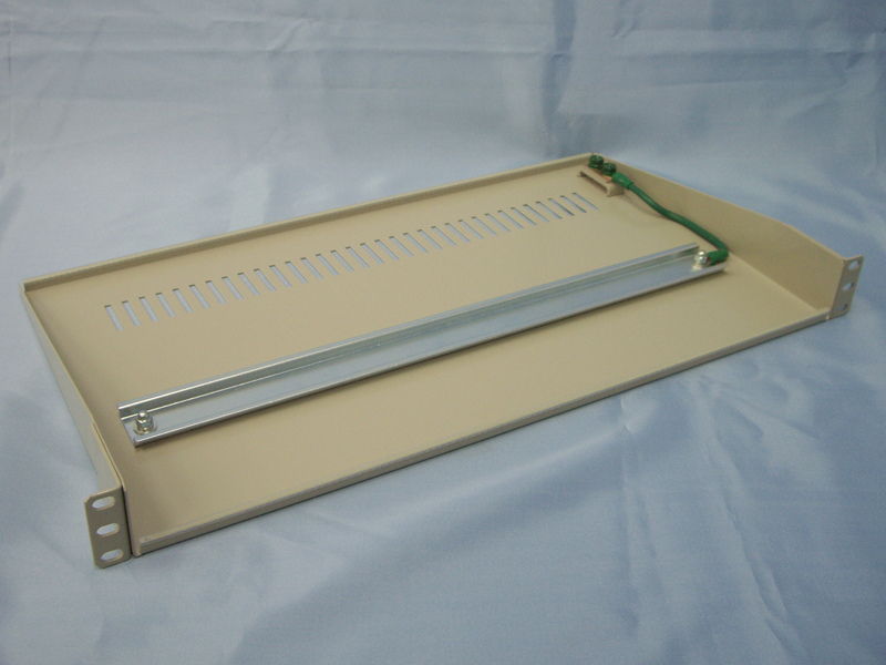 19-PD35 DINレール対応SPD搭載パネル